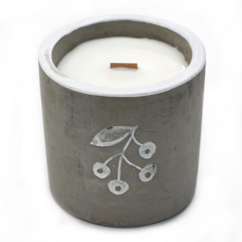 Concrete Wood Wick Candle - Berries - Juniper & Sweet Gin - image 3 - Socki.ie