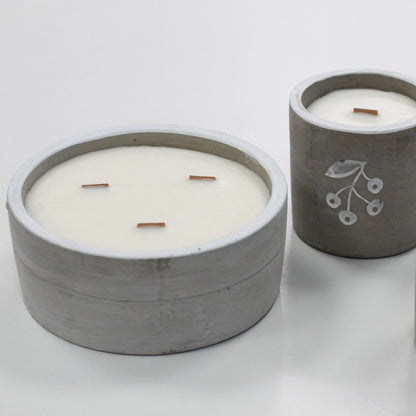 Concrete Wood Wick Candle - Berries - Juniper & Sweet Gin - image 4 - Socki.ie